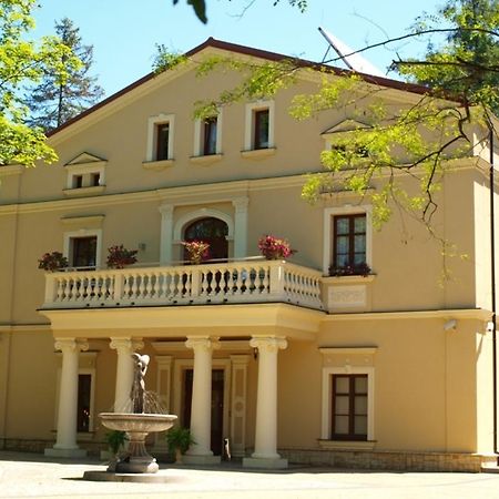 Dwór Dębowiec I Exterior foto